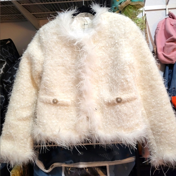 Tweed-type with faux fur white jacket [glittered] US small - Picture 5 of 16